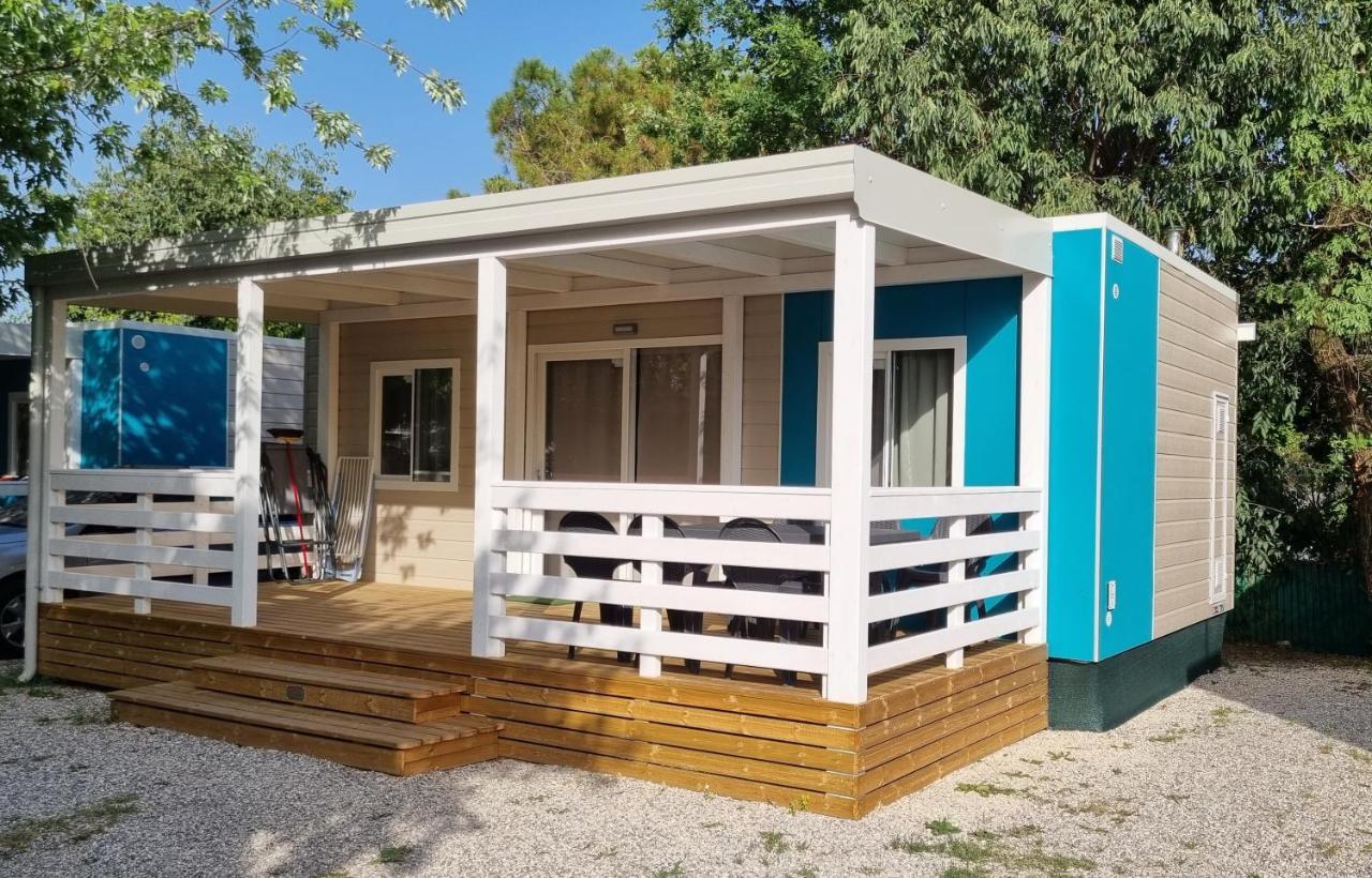 Camping La Rocca Манерба-дель-Гарда Экстерьер фото